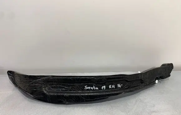 Hyundai Santa Fe Fender foam support/seal 84126S1000
