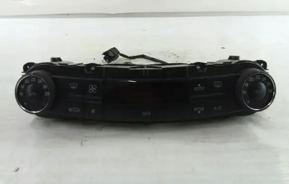 Mercedes-Benz CLS C219 Climate control unit 2198300985