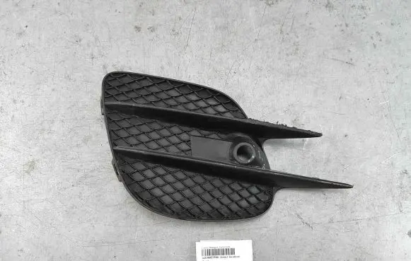 Mercedes-Benz GLC C253 Front bumper lower grill a2538853500