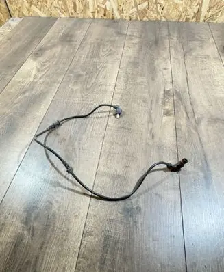 Mercedes-Benz CLS C218 X218 ABS brake wheel speed sensor A2125402505
