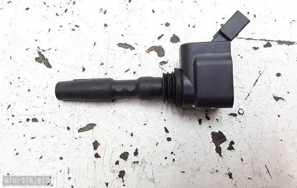 Seat Arona High voltage ignition coil 04E905110M