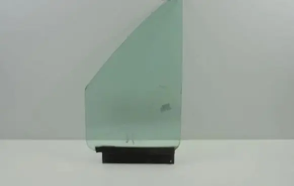 Renault Megane I Front triangle window/glass G770084839