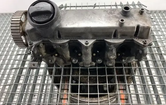Seat Leon (1M) Engine head 038103373E