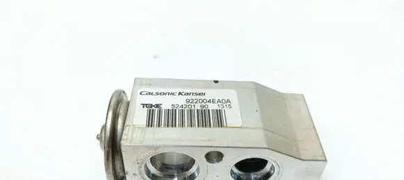 Nissan Qashqai Air conditioning (A/C) expansion valve 922004EA0A