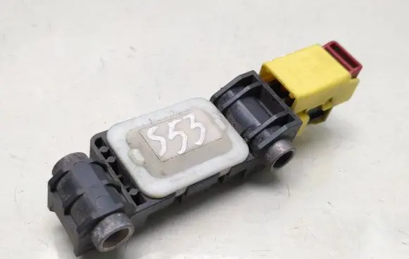 Audi A3 S3 A3 Sportback 8P Airbag deployment crash/impact sensor 8J0959651 023849 301111