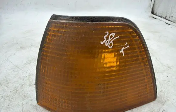 BMW 3 E36 Front indicator light 1387043