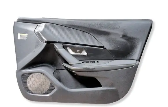 Peugeot 2008 II Front door card panel trim 98325581ZD 20455470010 008182004