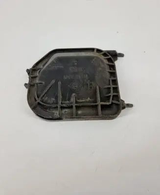 Audi A4 S4 B6 8E 8H Headlight/headlamp dust cover 