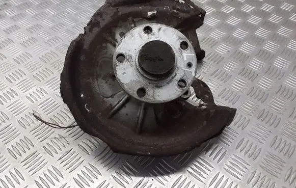 Volkswagen Touran I Rear wheel bearing hub BRAK