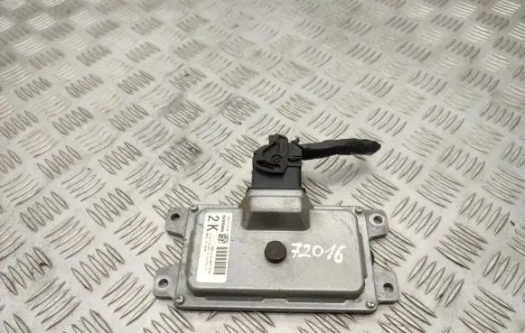Nissan Juke I F15 Gearbox control unit/module EMU10021N
