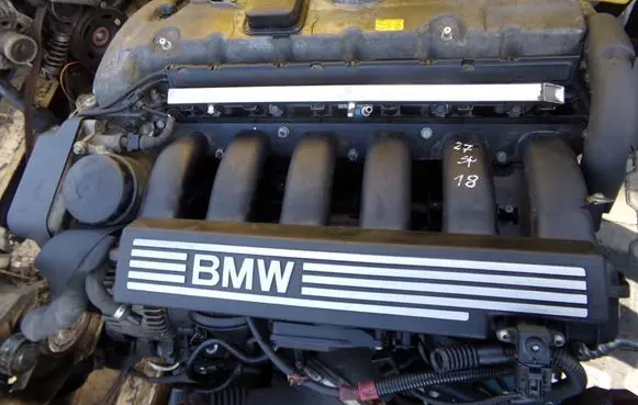 BMW 3 E90 E91 Engine N52B25AF