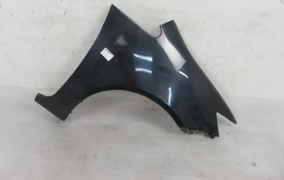 Mitsubishi Colt Fender
