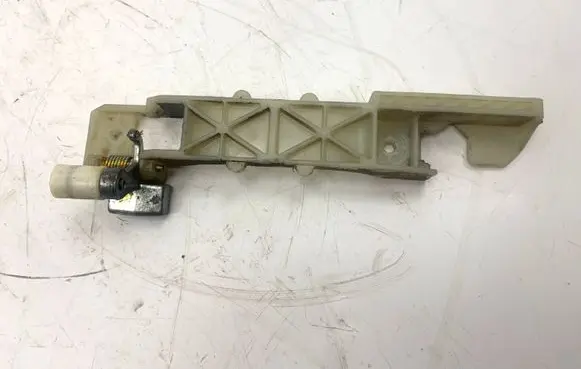 Hyundai Tucson JM Rear door exterior handle/bracket
