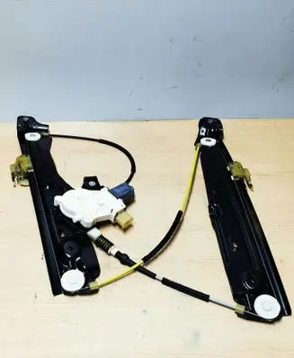 BMW 7 F01 F02 F03 F04 Front door window regulator with motor 71821069E 0130822515