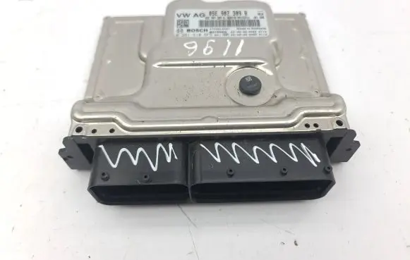 Volkswagen T-Roc Engine control unit/module 05E907309R 0261S105FD