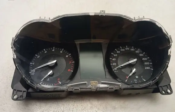 Toyota Avensis T270 Speedometer (instrument cluster) 8380005V72