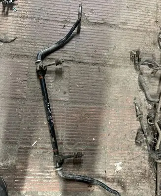 Mitsubishi L200 Front anti-roll bar/sway bar 