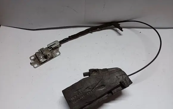 Audi A8 S8 D3 4E Tailgate/trunk/boot lock/catch/latch 4E0827383C