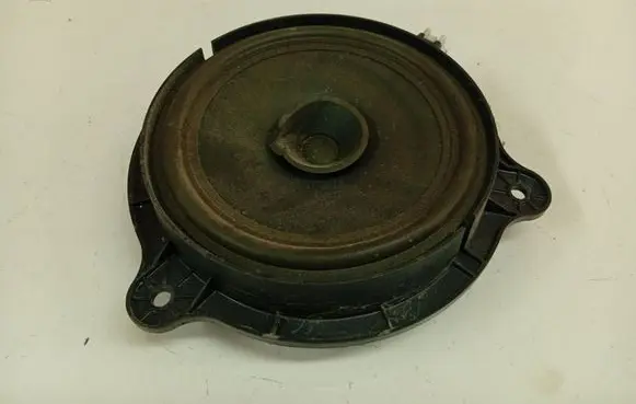 Nissan Qashqai Front door speaker 281569U00A