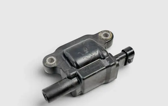 Cadillac Escalade High voltage ignition coil 12611424 12570616