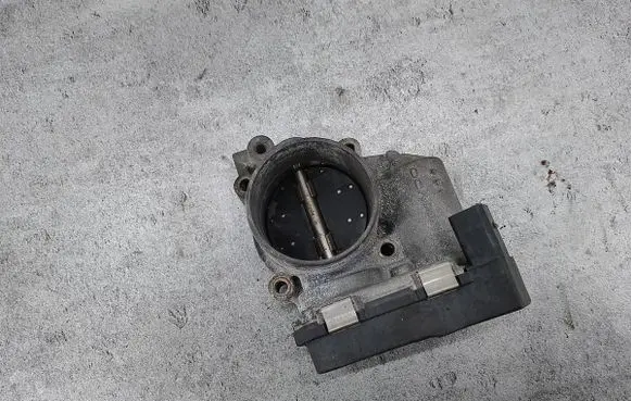 Audi A3 S3 8P Throttle body valve 06F133062B