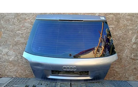 Audi A3 S3 8P Tailgate/trunk/boot lid