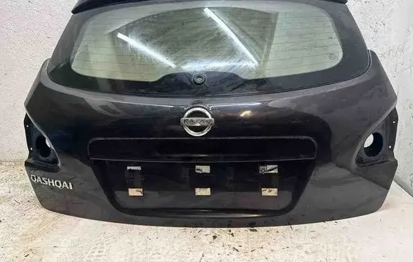 Nissan Qashqai Tailgate/trunk/boot lid 