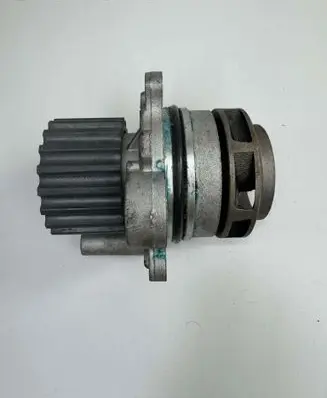 Volkswagen PASSAT B5.5 Water pump CP3338
