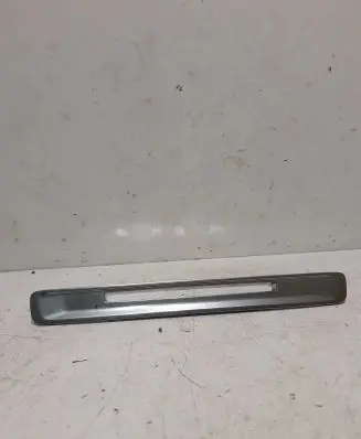 Volvo XC60 Radio/GPS head unit trim 30755619