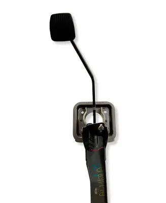 Nissan Almera N16 Brake pedal 46501BM710