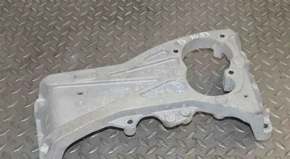 Maserati Levante Gearbox mounting bracket 670034898