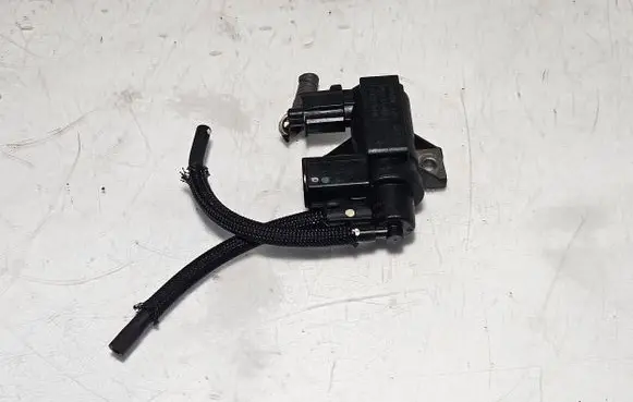 Toyota Avensis T250 Turbo solenoid valve 258190R011