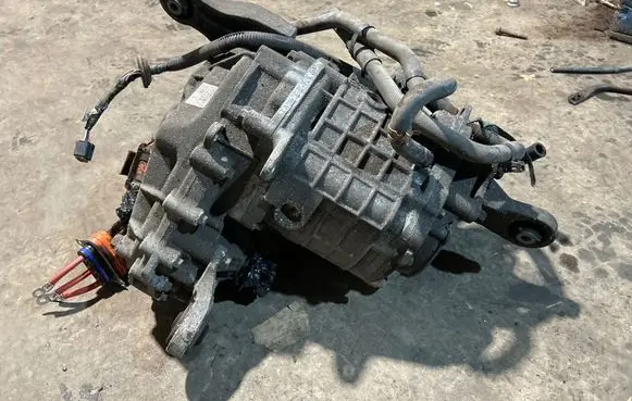 Mitsubishi Outlander Rear differential F1E1A2B5Z 153312