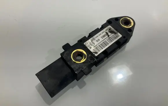 Mercedes-Benz E W211 Airbag deployment crash/impact sensor 0028201326 45882 3266802242238