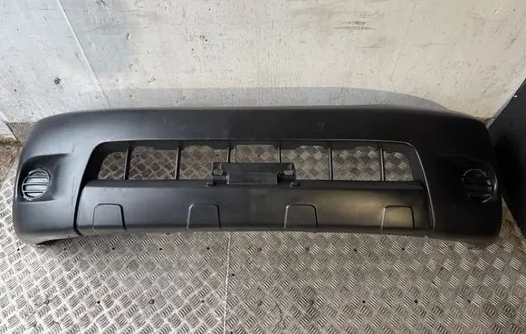 Toyota Hilux (AN10, AN20, AN30) Front bumper TY0424601 Y04246B