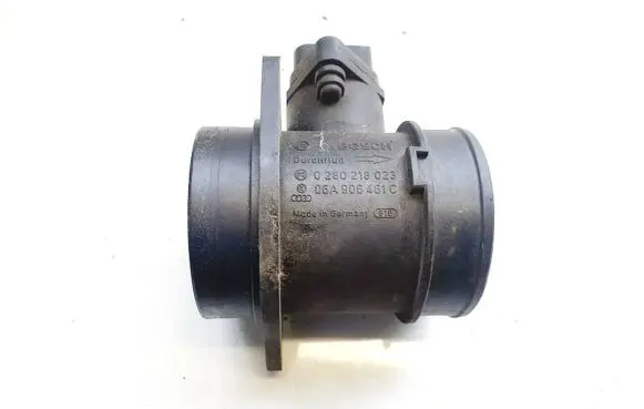 Audi TT Mk1 Mass air flow meter 0280218023 06a906461c