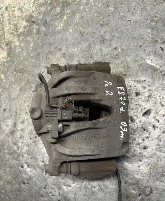 Mercedes-Benz E W211 Front brake caliper