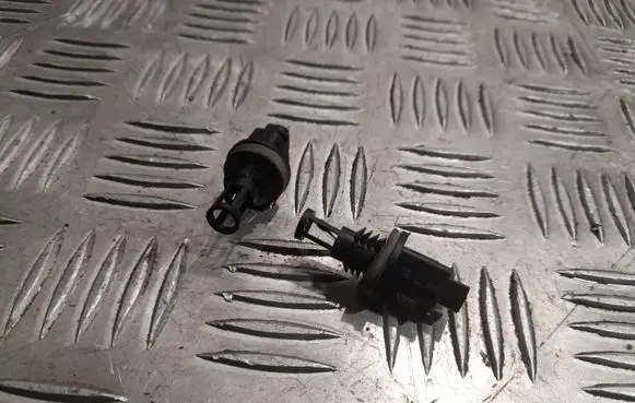 Chevrolet Camaro Interior temperature sensor