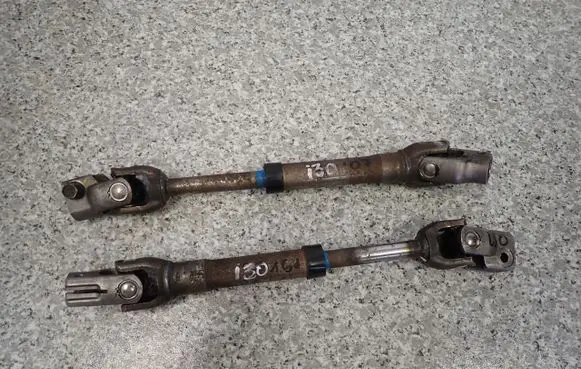 Hyundai i30 Steering wheel axle 
