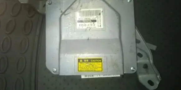 Toyota Prius (XW20) ABS control unit/module 8954047070 89540470701