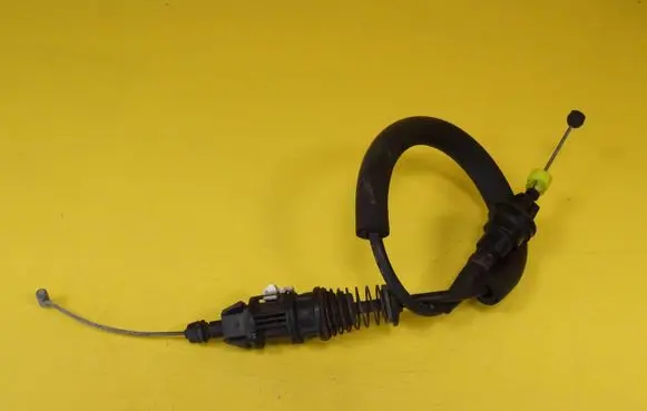 Mazda 626 Throttle cable 