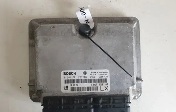 Opel Frontera B Engine control unit/module 0281001793