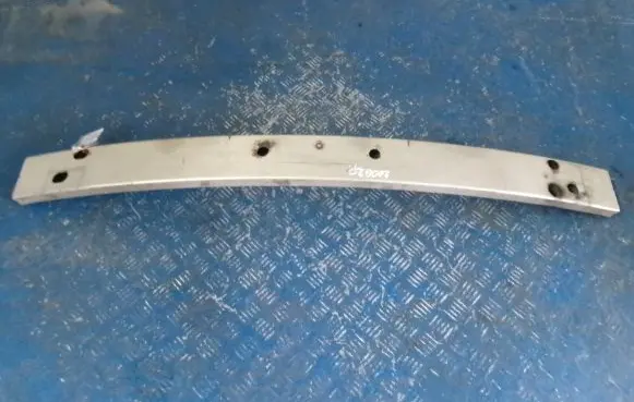 Toyota Yaris Verso Front bumper support beam