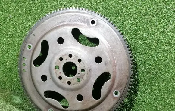 Jaguar XF X250 Flywheel 9X236K375BB