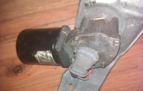 Wiper motor