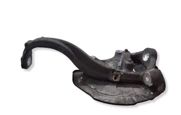 Mercedes-Benz C W205 Front wheel hub 