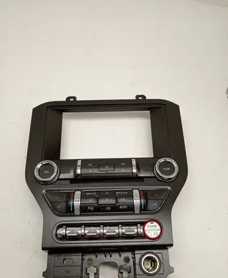 Ford Mustang VI Climate control unit GR3T18E245DE