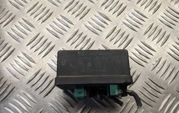 Citroen C5 Glow plug pre-heat relay 9639912580