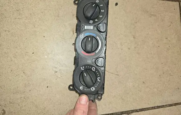 Ford Transit Custom Climate control unit GK2T19980CE E1119975E