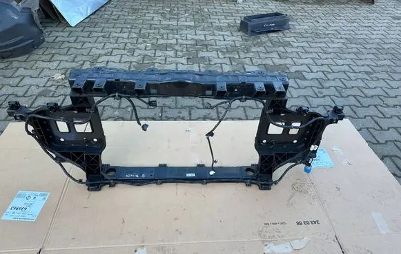 Hyundai Ioniq Engine bonnet/hood lock trim molding 64101GJ000 64101G1000